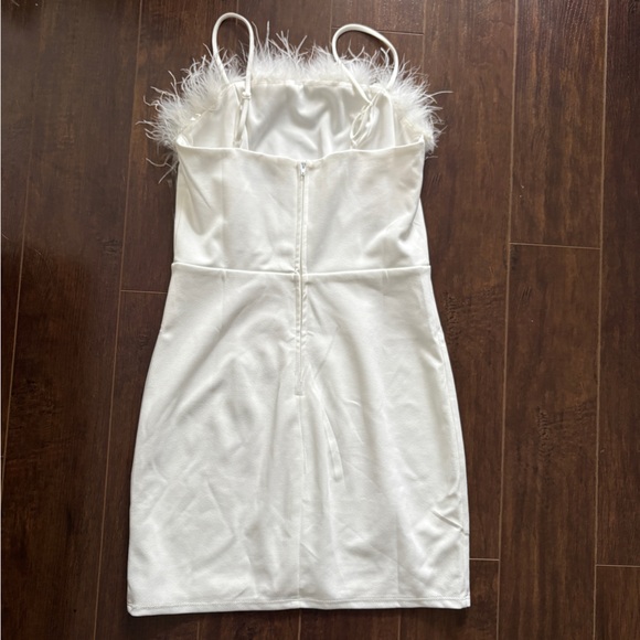 White Strapless Dress with Feather Trim Small - Picture 2 of 12